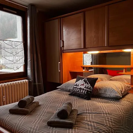 Sleeps 4 Easy Access To Morzine Bus Route *